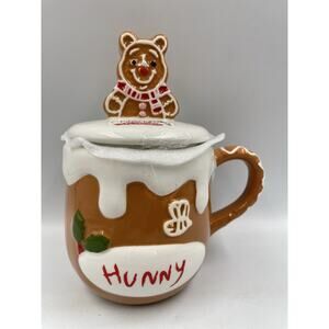 NEW Disney Winne The Pooh Gingerbread Mug with Lid Christmas Holiday Coffee Mug